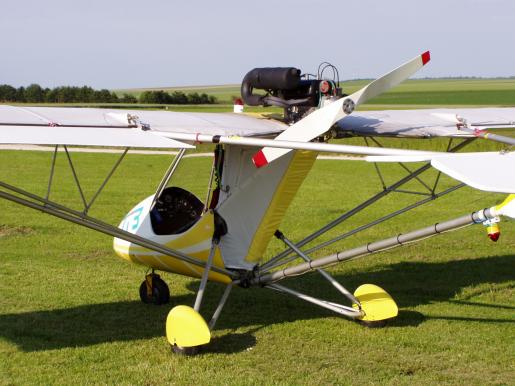 ULM-1 GRYF from TIB production flying in France. 